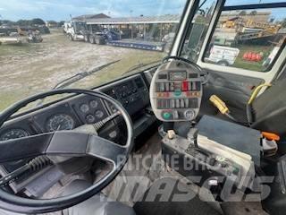 Freightliner FC 80 Уборочные машины