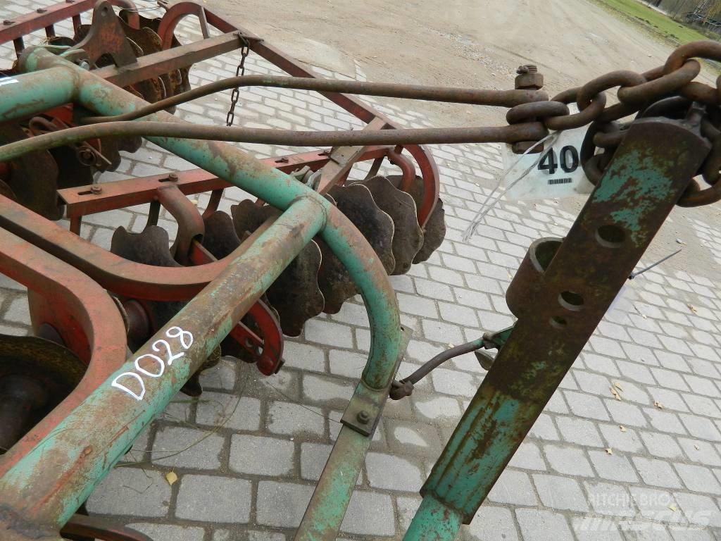 Kverneland 300 Дисковые бороны