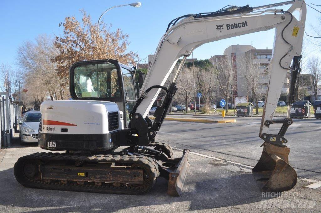 Bobcat E 85 Малые экскаваторы 7т-12т