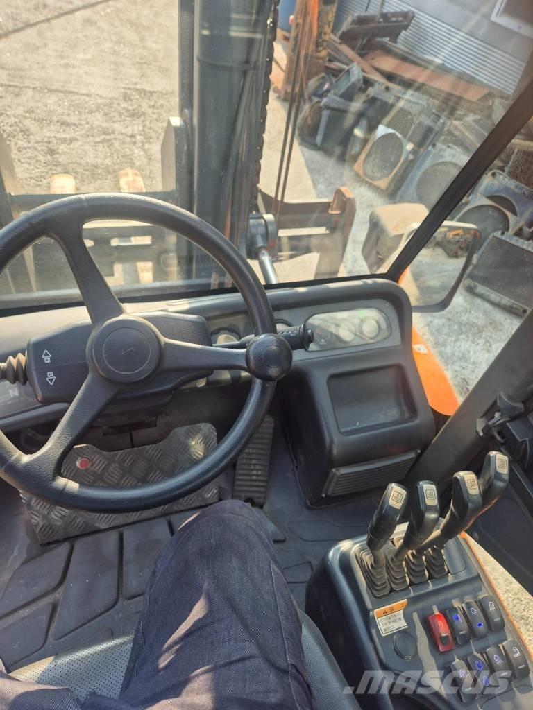 Hyundai 160 D-7 E Дизельные погрузчики