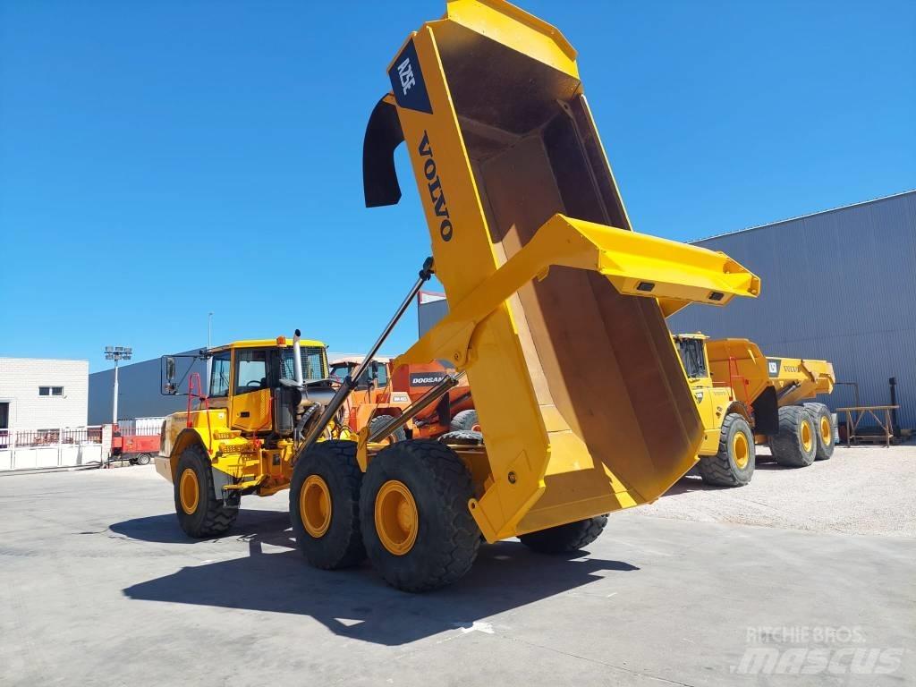Volvo A 25 E Шарнирно-сочленённые самосвалы