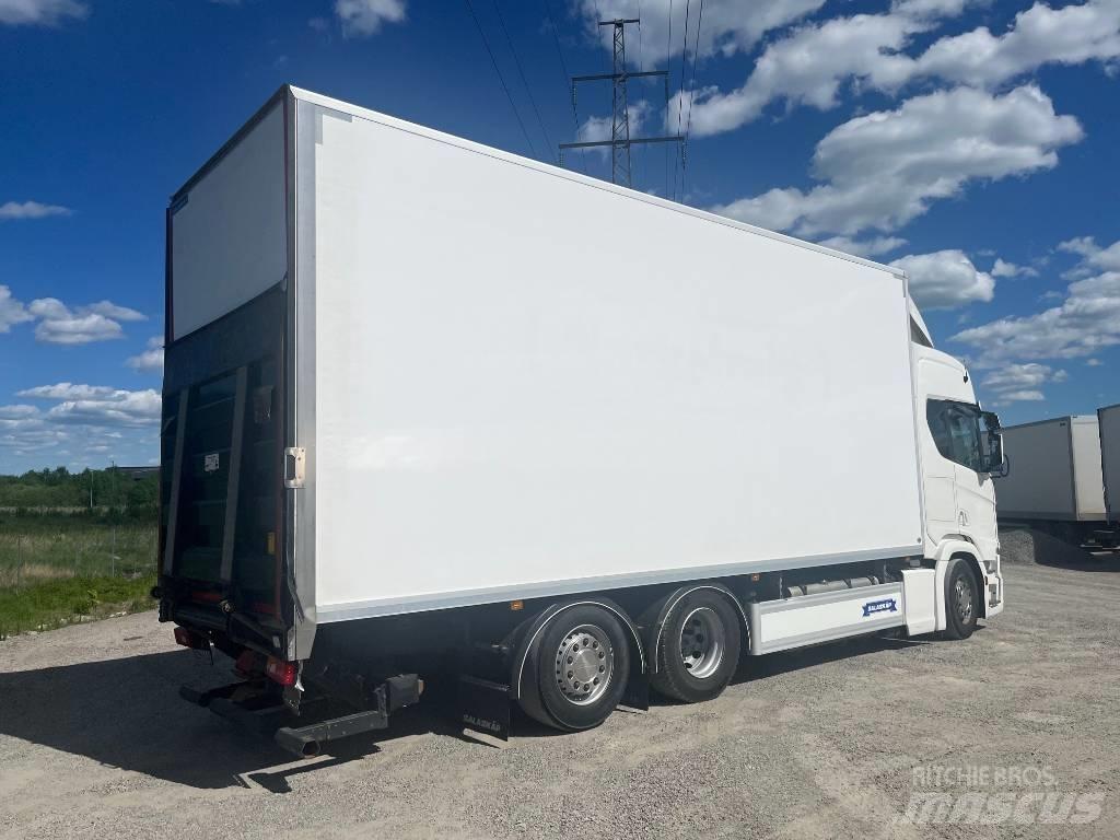 Scania R540B6X2*4NB Грузовики-Фургоны