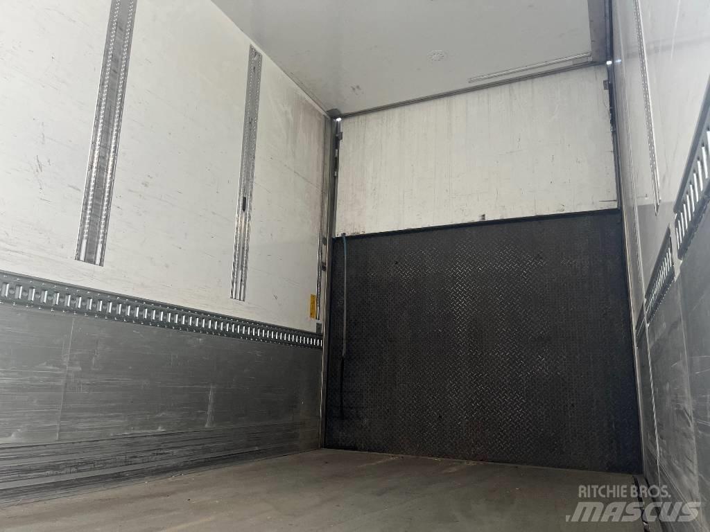 Scania R540B6X2*4NB Грузовики-Фургоны