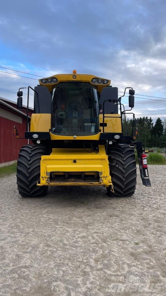 New Holland CX 6090 Зерноуборочные комбайны