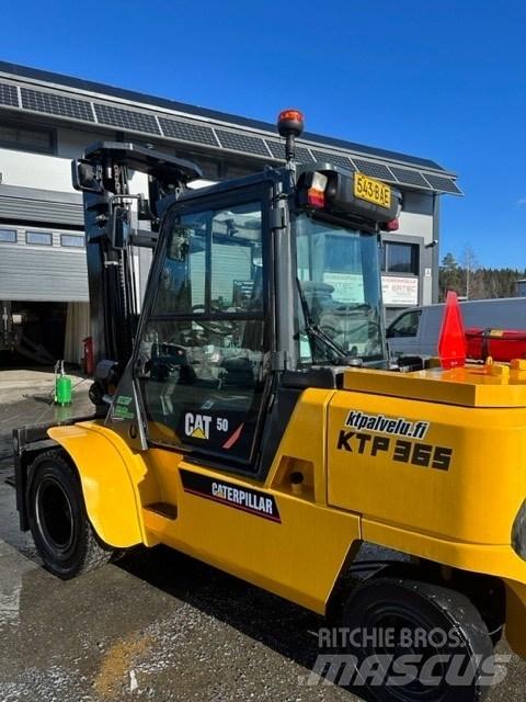 CAT D50K Дизельные погрузчики