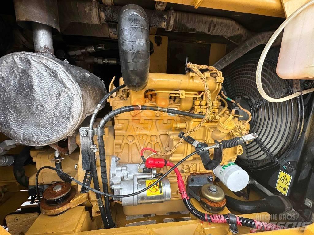 CAT 305.5E2 Мини-экскаваторы