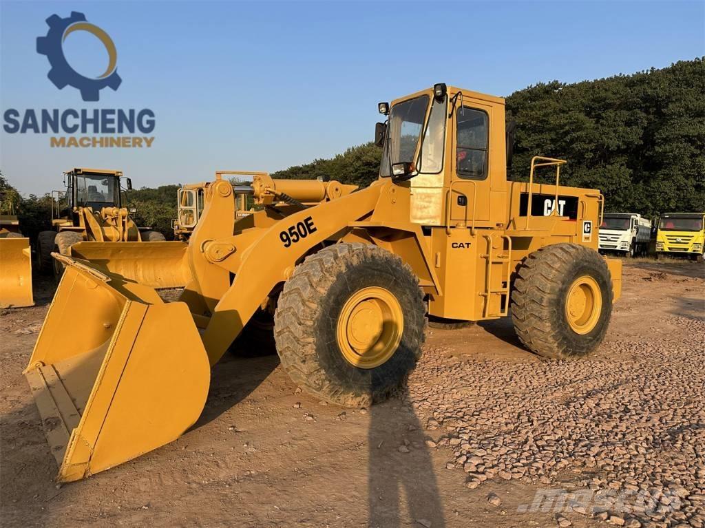 CAT 950 E Фронтальные погрузчики
