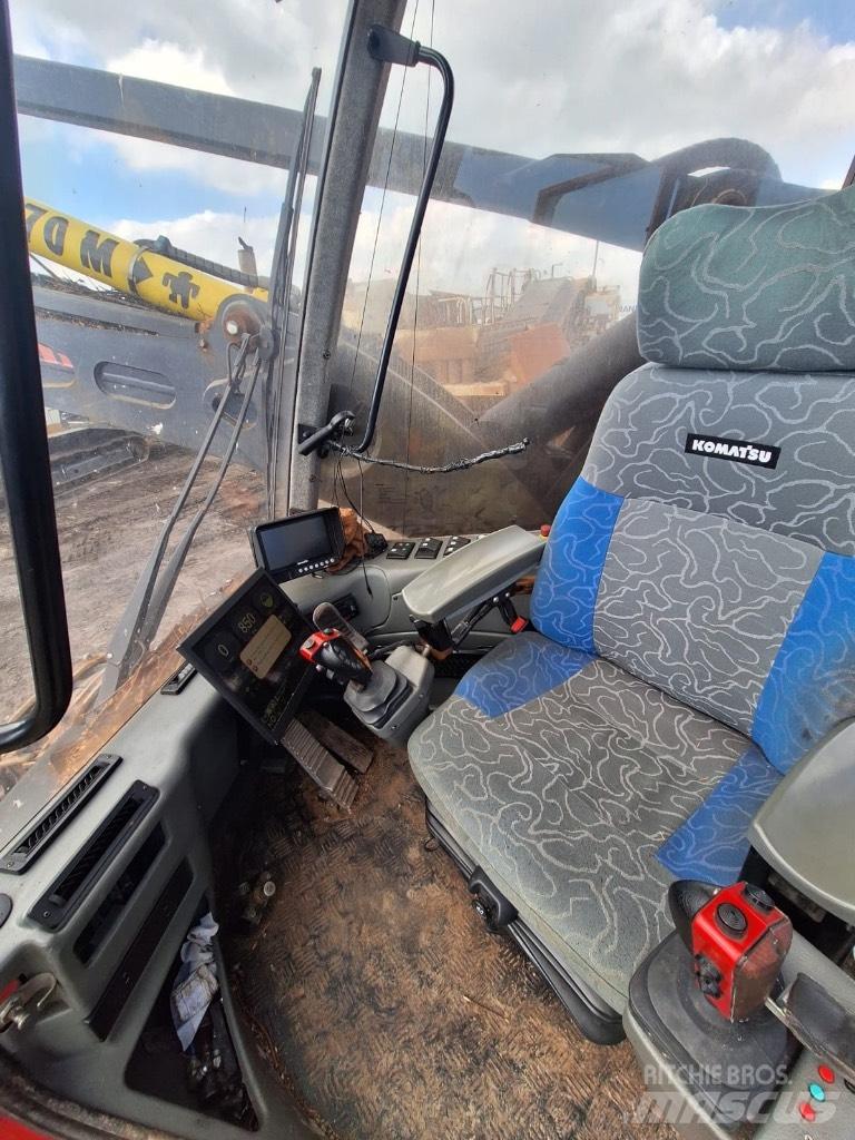 Komatsu 911.5 Харвестеры