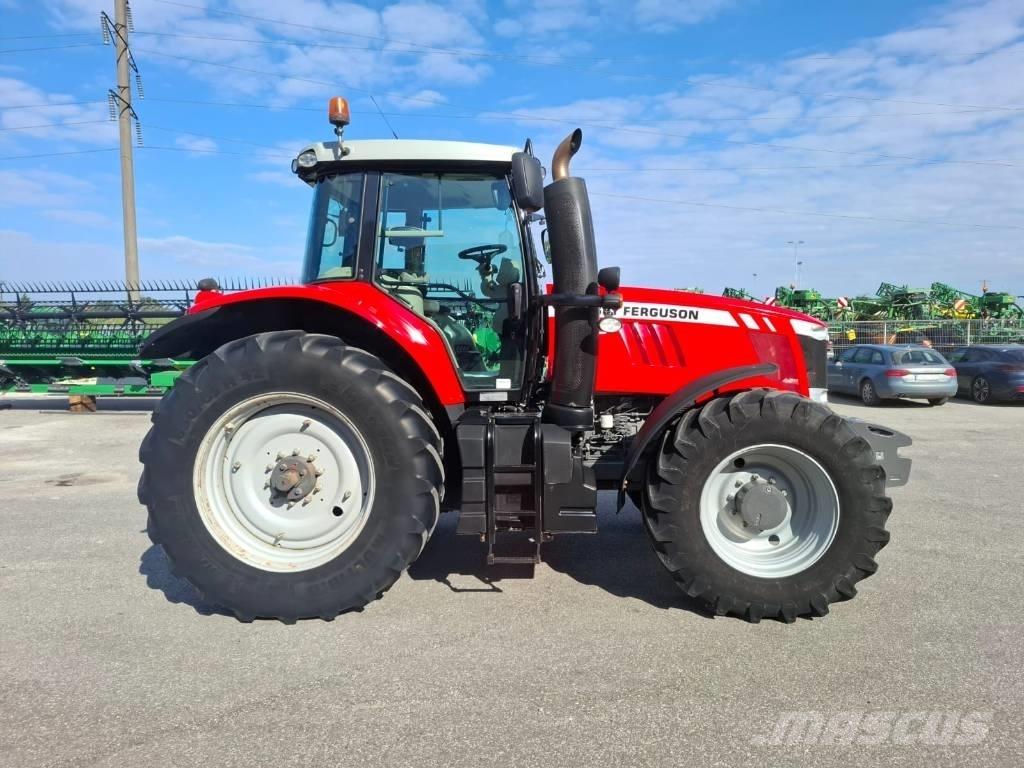 Massey Ferguson 7720 Трактора