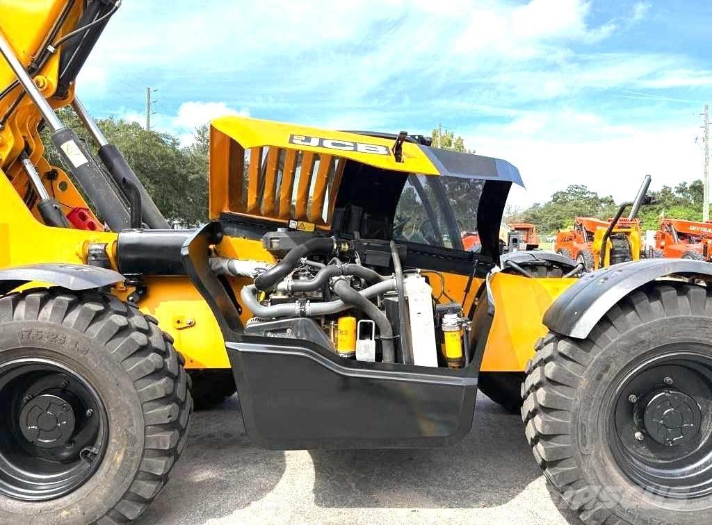 JCB 510-56 Телескопические погрузчики