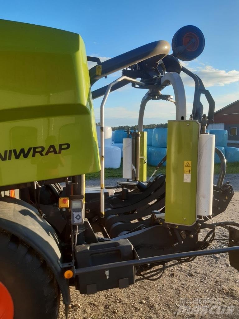 CLAAS 455 Рулонные пресс-подборщики