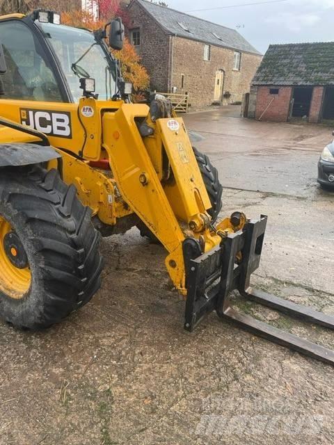 JCB 538-60 Сельскохозяйственные телескопические погрузчики