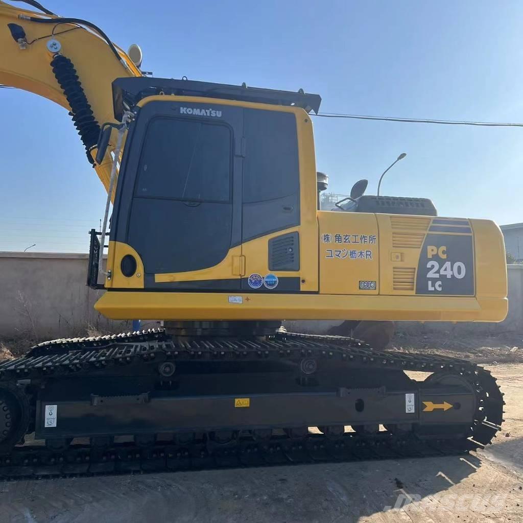 Komatsu PC 240-8N1 Малые экскаваторы 7т-12т