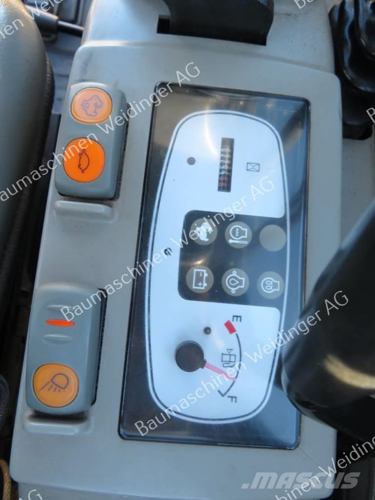 Komatsu PC 16 R-3HS Мини-экскаваторы