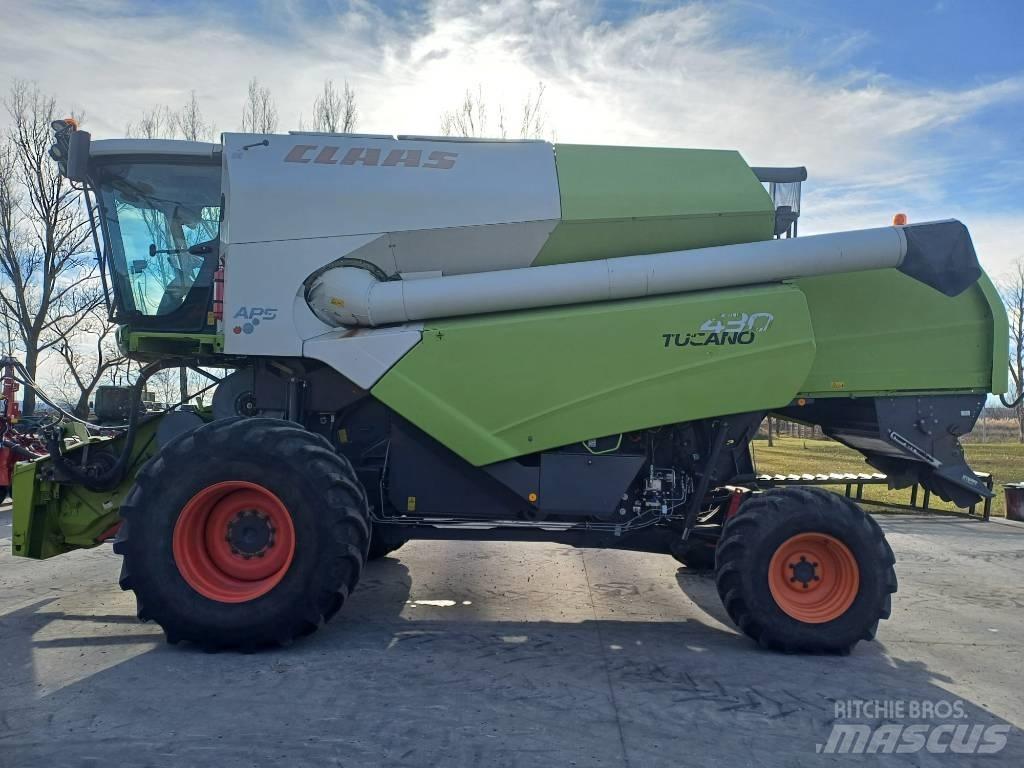 CLAAS Tucano 430 Зерноуборочные комбайны