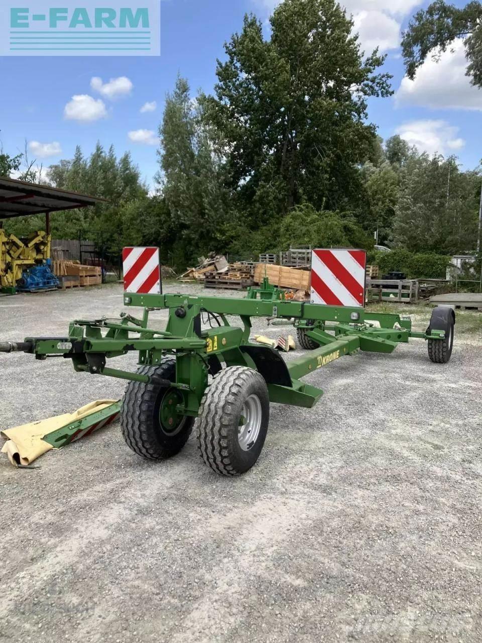Krone big x 1100 Самоходные кормоуборочные комбайны