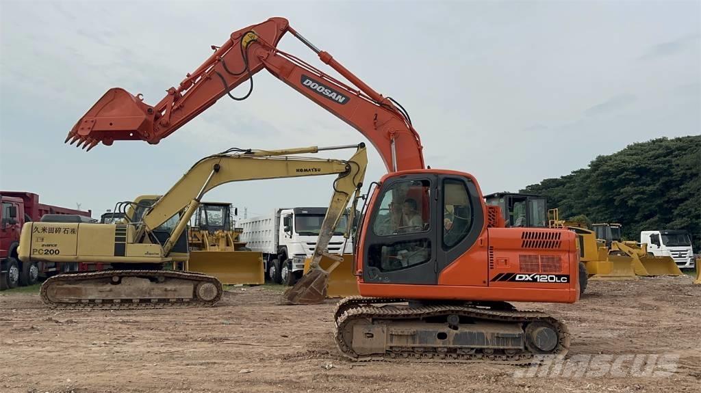 Doosan DX 120 Гусеничные экскаваторы