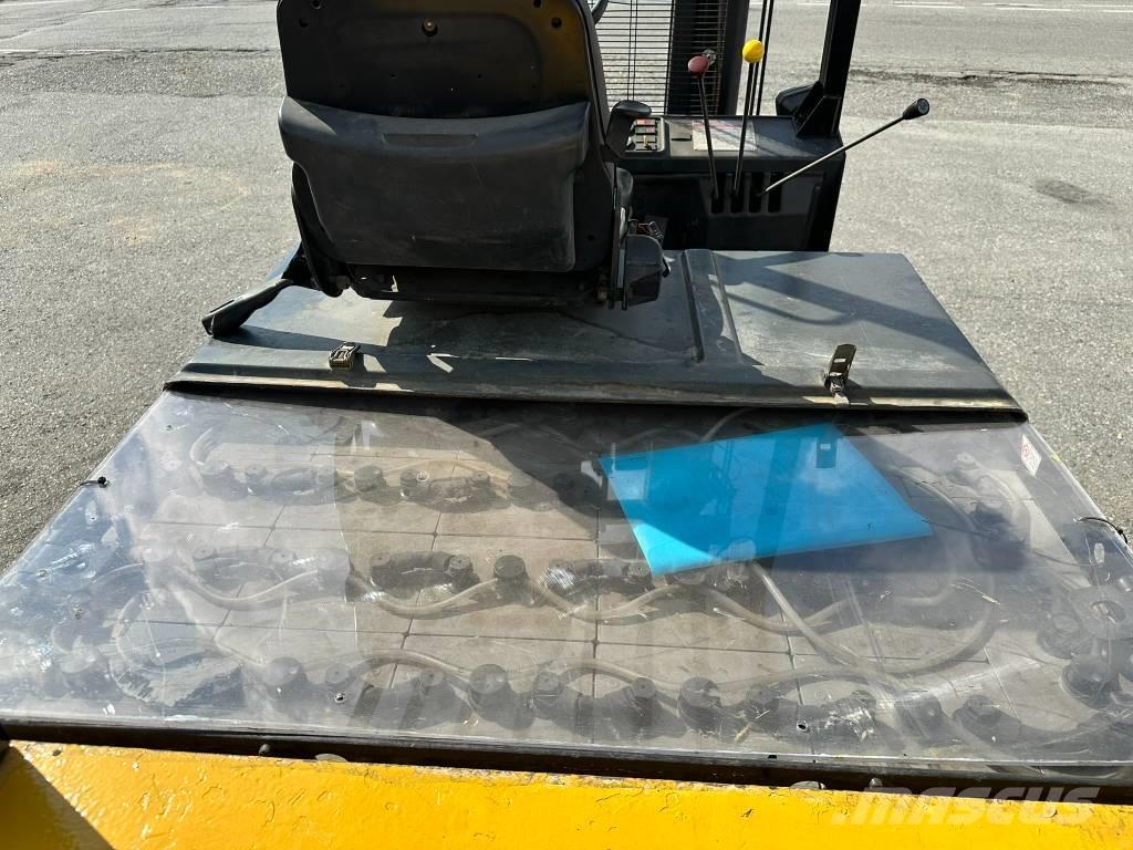 OM E50N Электропогрузчики