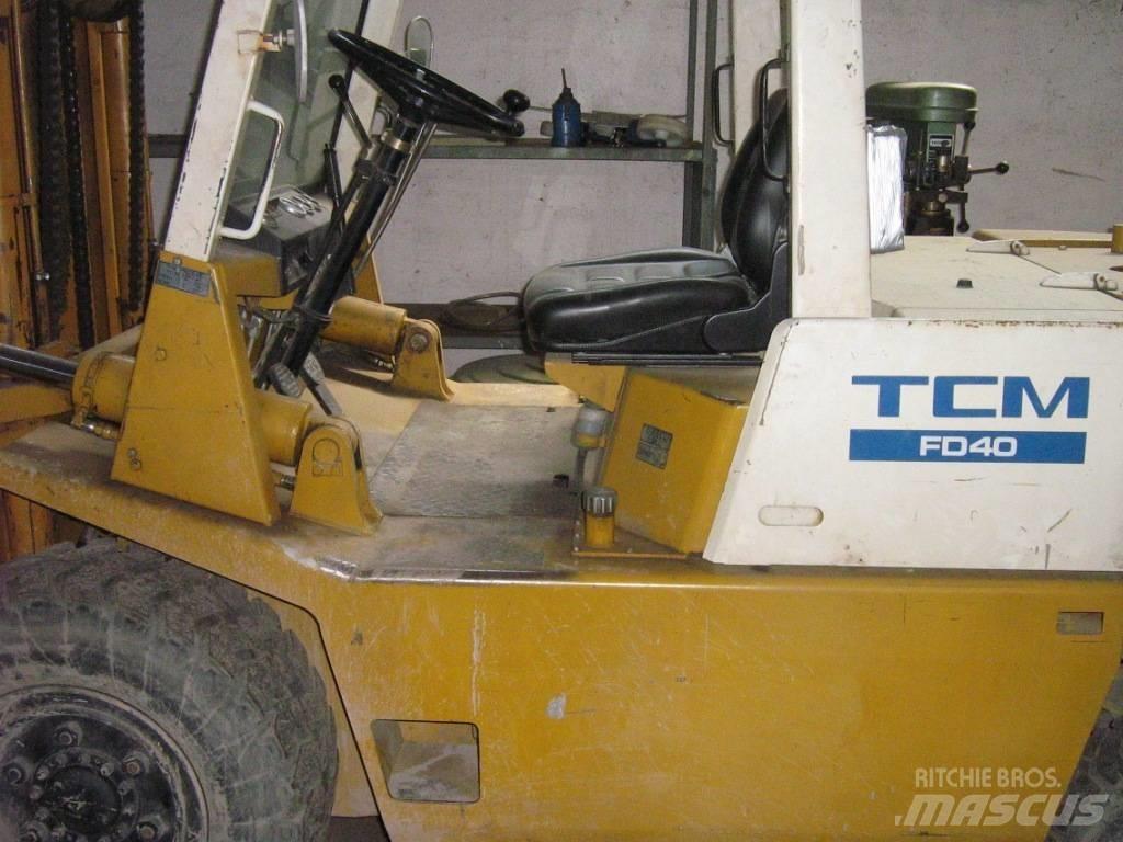 TCM FD40 Дизельные погрузчики