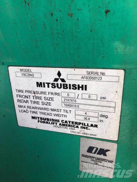 Mitsubishi FBC25N Электропогрузчики