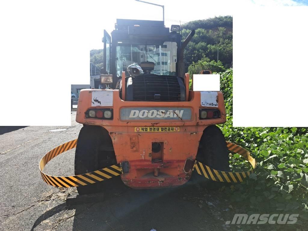 Doosan D 160 S-5 Дизельные погрузчики