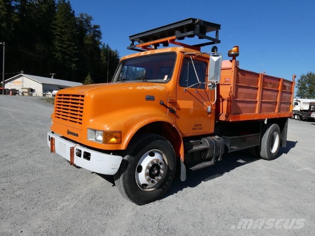 International 4900 Грузовики-Самосвалы