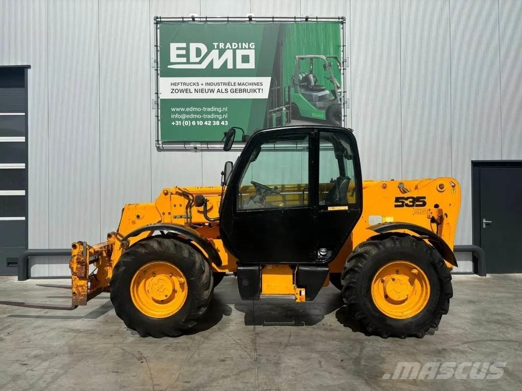 JCB Verreiker Телескопические погрузчики