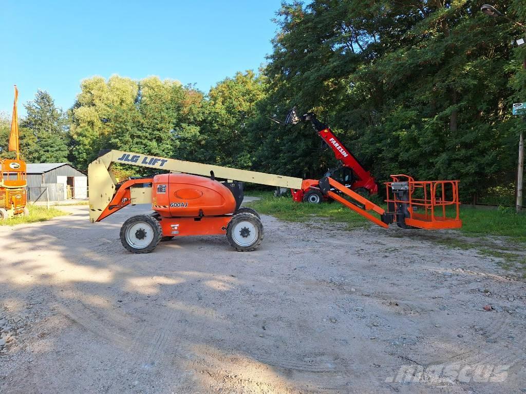 JLG 600AJ Коленчатые подъемники