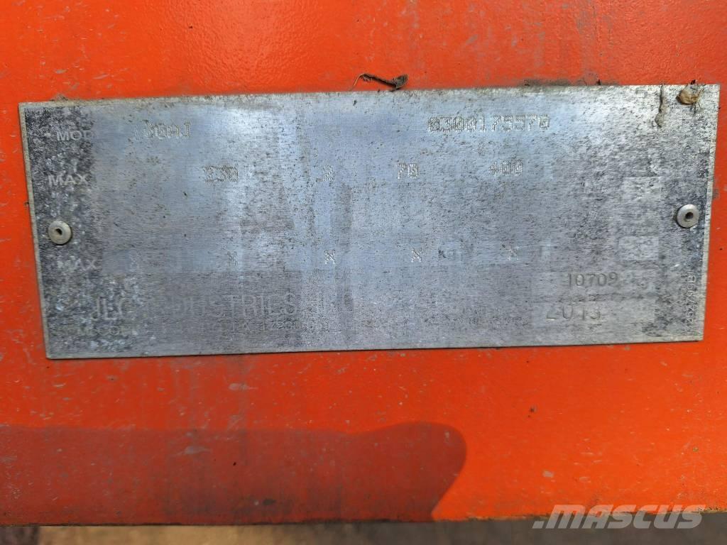 JLG 600AJ Коленчатые подъемники