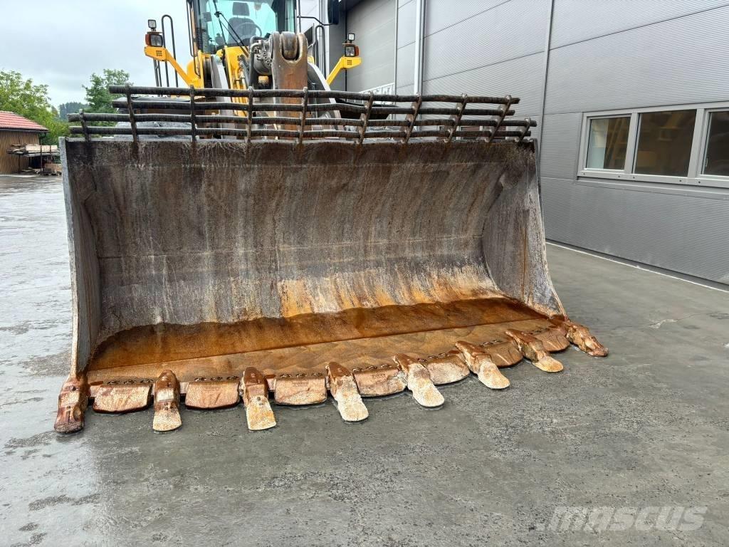 Volvo L 350 F Фронтальные погрузчики