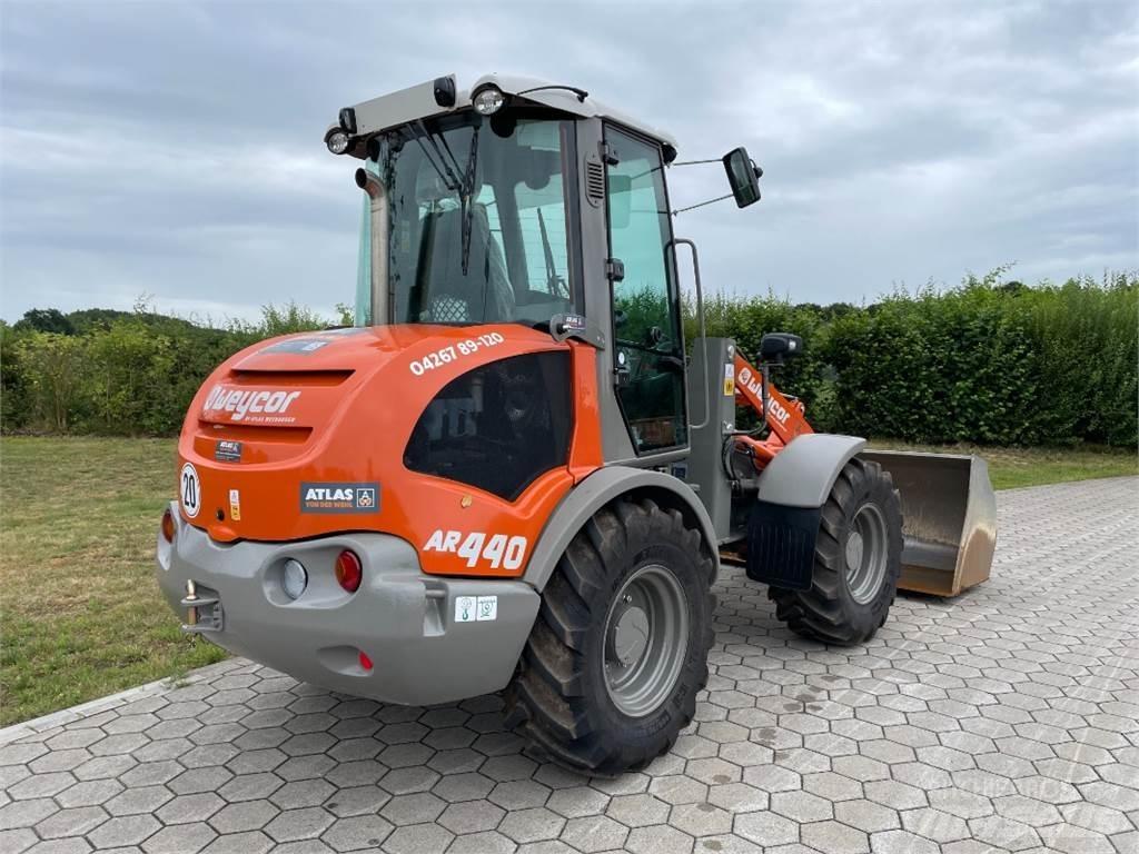 Atlas AR440SL Фронтальные погрузчики