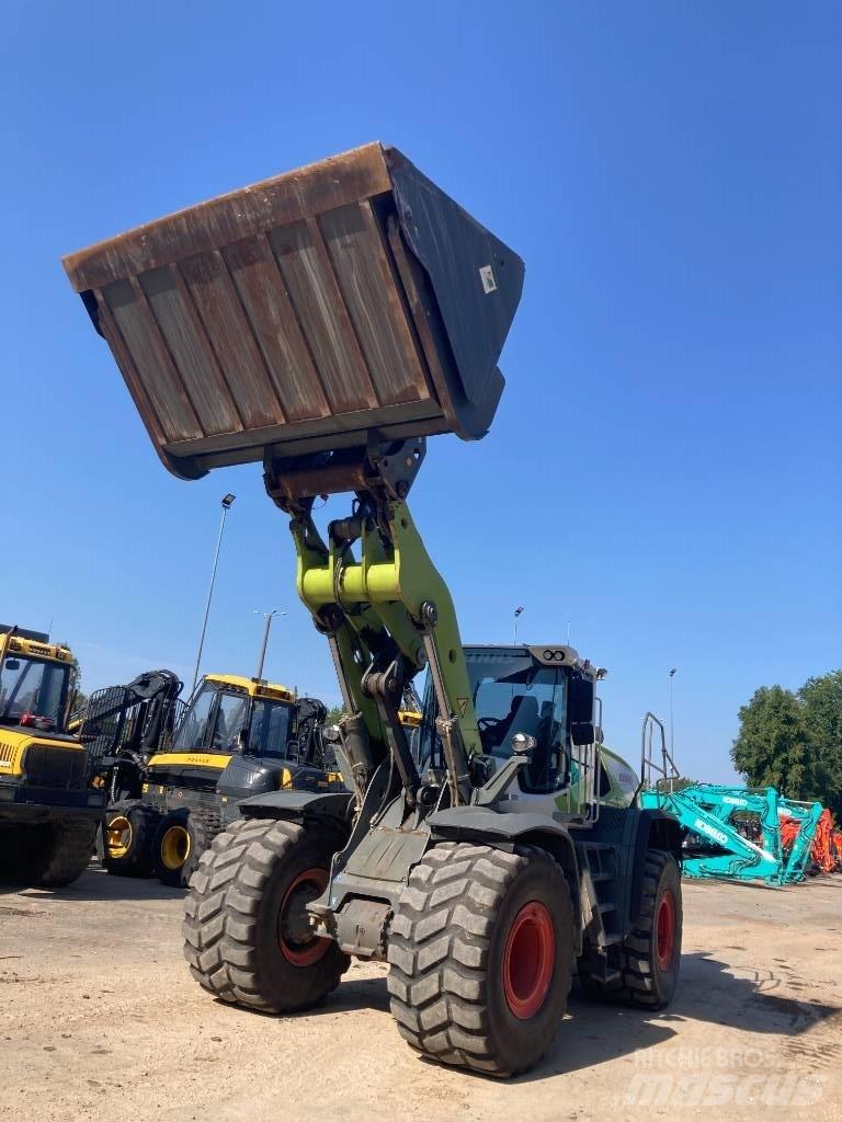 CLAAS Torion 1812 Фронтальные погрузчики