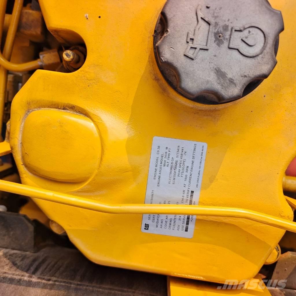 CAT 336GC Гусеничные экскаваторы