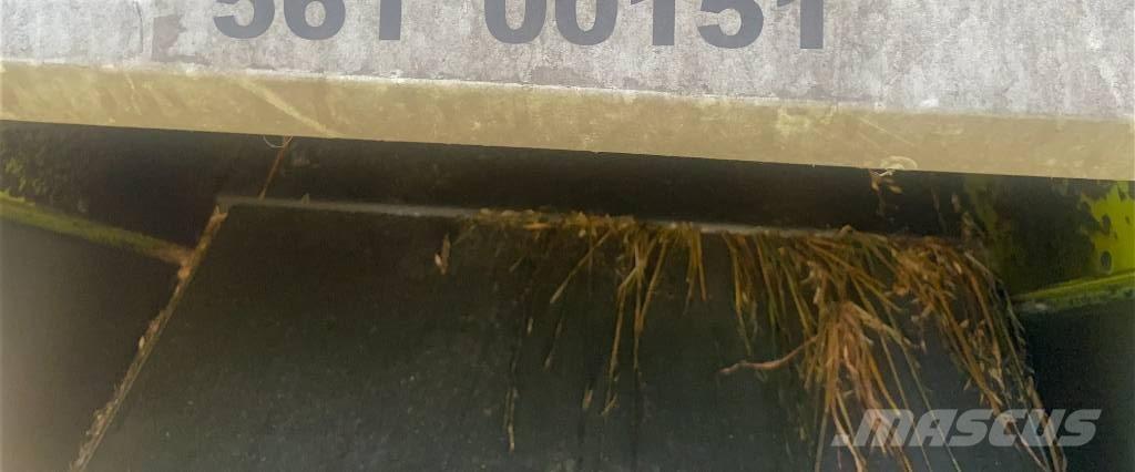 CLAAS Avero 240 Зерноуборочные комбайны