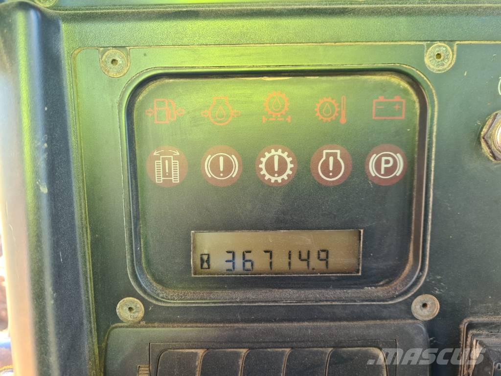 CAT D 6 N XL Гусеничные бульдозеры