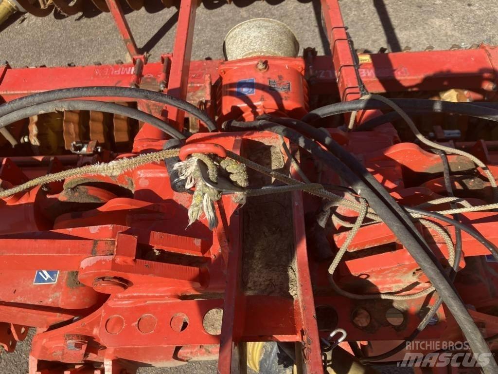 Kuhn HR 4003 DR Почвеные фрезы