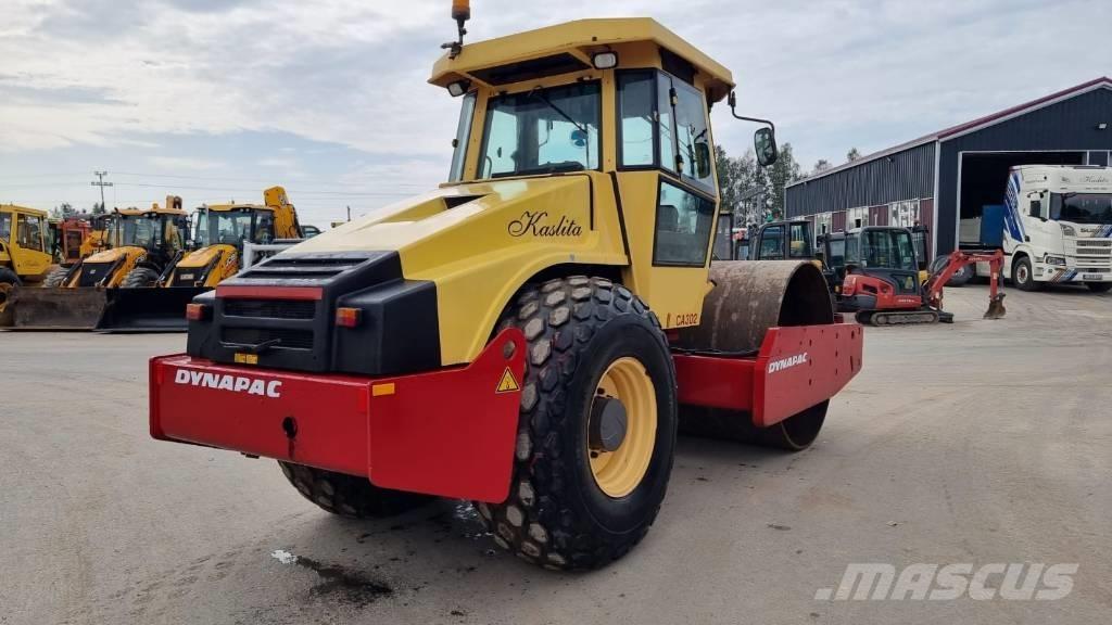 Dynapac CA 302 D Грунтовые катки
