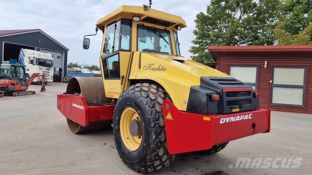 Dynapac CA 302 D Грунтовые катки