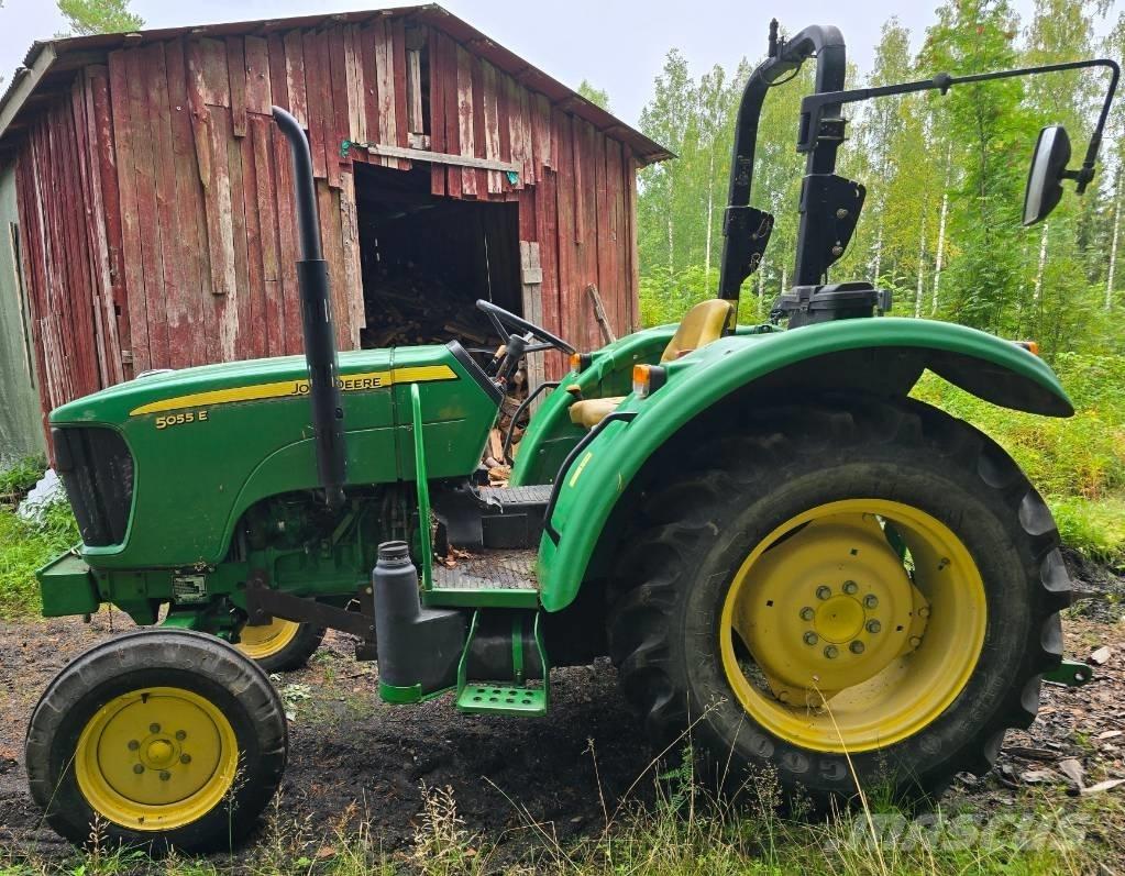 John Deere 5055 E Трактора
