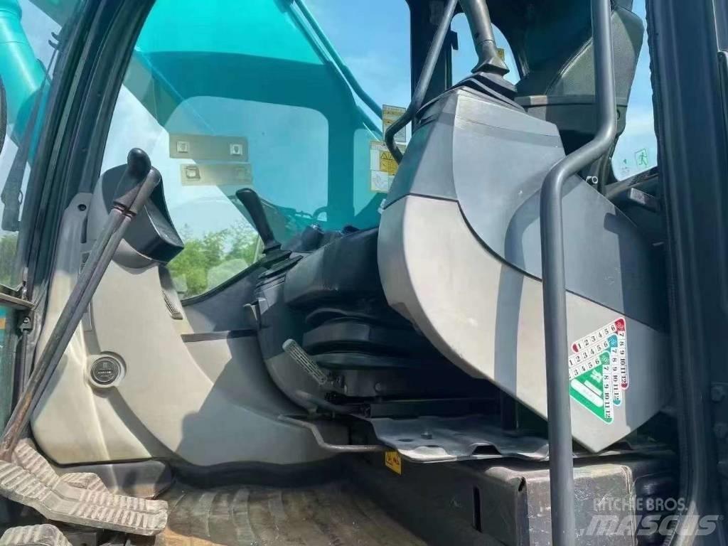 Kobelco SK 210 D Гусеничные экскаваторы
