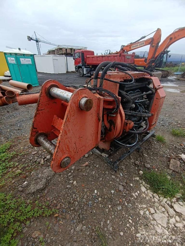 Doosan DX 340 LC-5 Гусеничные экскаваторы