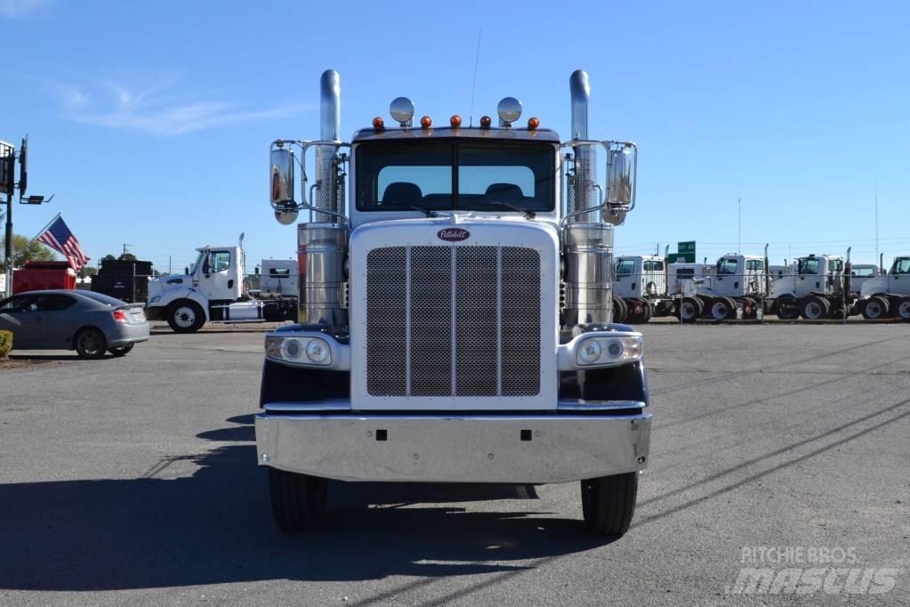 Peterbilt 389 Седельные тягачи