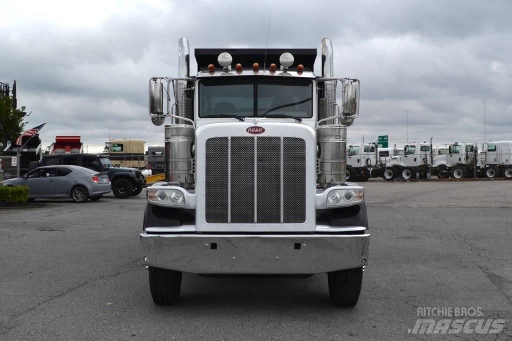 Peterbilt 389 Грузовики-Самосвалы