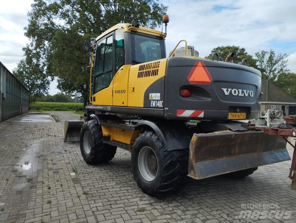 Volvo EW 140 C Колёсные экскаваторы