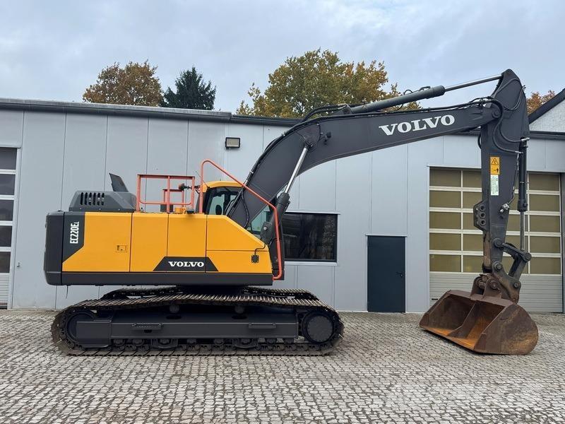 Volvo EC 220 EL Гусеничные экскаваторы