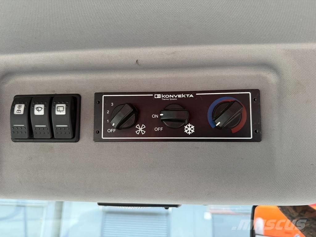 Hamm DV +90 VV-S Катки тротуарные