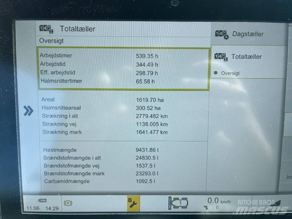 CLAAS Lexion 8800TT Зерноуборочные комбайны