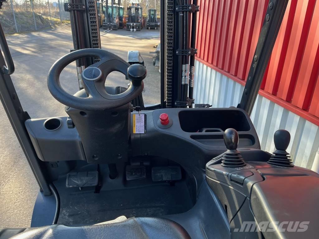Linde E25L-02 Электропогрузчики