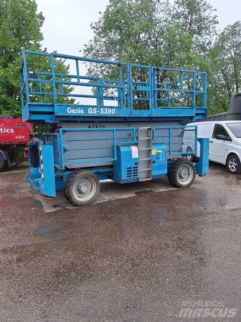 Genie GS 5390 RT Ножничные подъемники