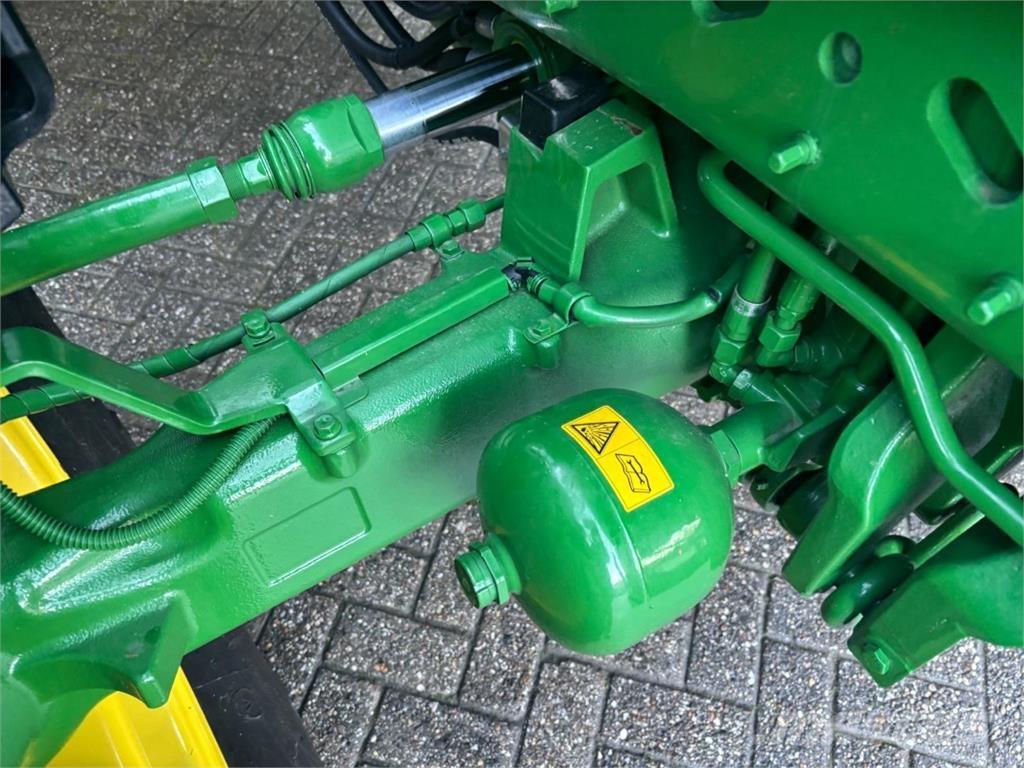 John Deere 6M185 Трактора